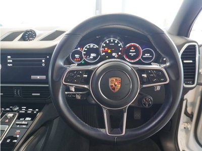 2022 Porsche CAYENNE 照片 15