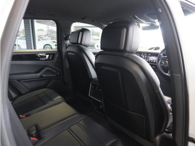 2022 Porsche CAYENNE 照片 13