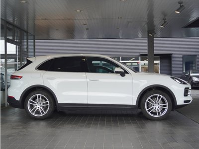 2022 Porsche CAYENNE 照片 4