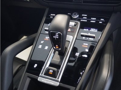 2022 Porsche CAYENNE 照片 20