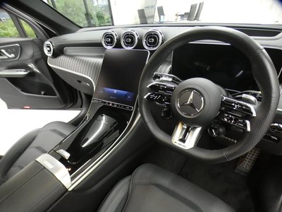 صورة 7 لـ 2024 Mercedes-BENZ GLC AMG