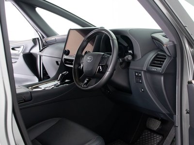 2025 Toyota VELLFIRE — фото 38