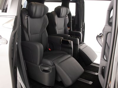 2025 Toyota VELLFIRE — фото 18