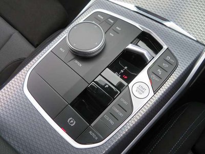 2026 BMW 3 SERIES TOURING thumbnail 37