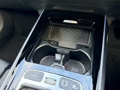 2025 Mercedes-BENZ GLA thumbnail 22