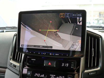 2016 Toyota LAND CRUISER 200 — миниатюра 16