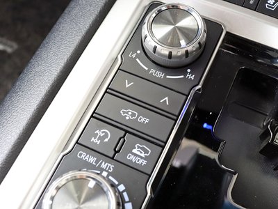 2016 Toyota LAND CRUISER 200 — миниатюра 53