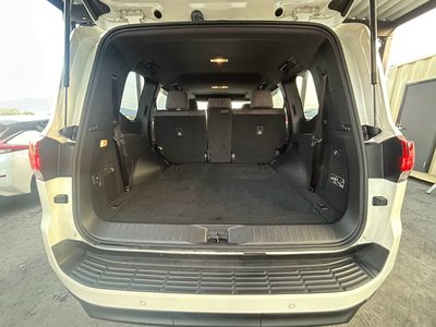 2024 Toyota LAND CRUISER 300 照片 12