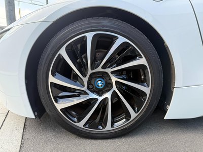 2015 BMW I8 — фото 8