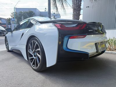 2015 BMW I8 — фото 5