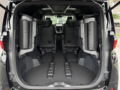 2025 Toyota ALPHARD — фото 79