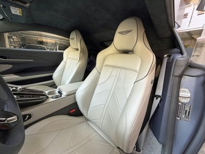 صورة 6 لـ 2025 Aston Martin VANTAGE