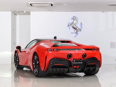 صورة 5 لـ 2022 Ferrari SF90 STRADALE