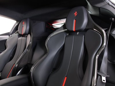 صورة 12 لـ 2022 Ferrari SF90 STRADALE