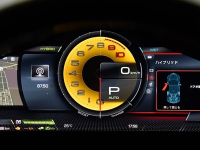 صورة 13 لـ 2022 Ferrari SF90 STRADALE