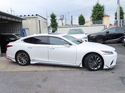 2018 Lexus LS photo 4