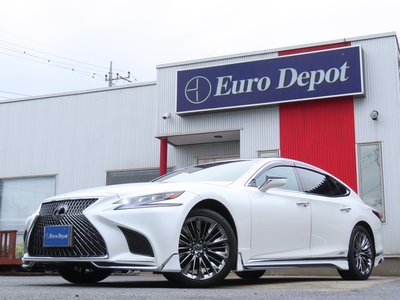 2018 Lexus LS photo 1