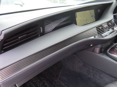 2018 Lexus LS thumbnail 52