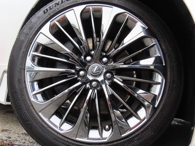 2018 Lexus LS thumbnail 20