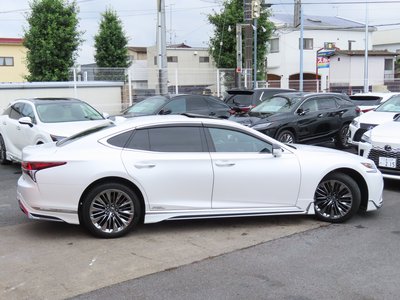 2018 Lexus LS photo 6
