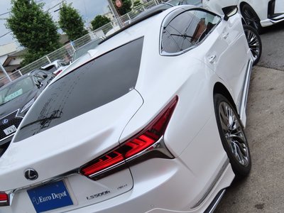2018 Lexus LS photo 7