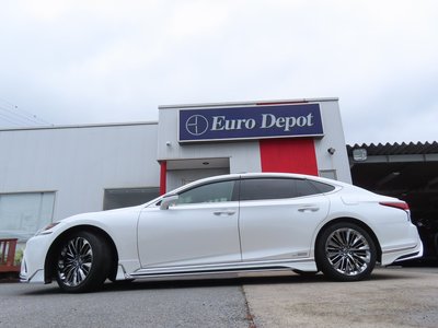 2018 Lexus LS photo 10