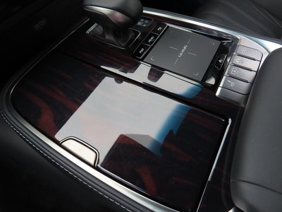 2018 Lexus LS thumbnail 70