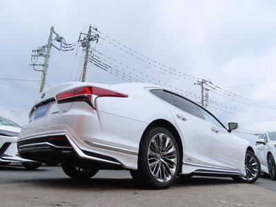 2018 Lexus LS thumbnail 36