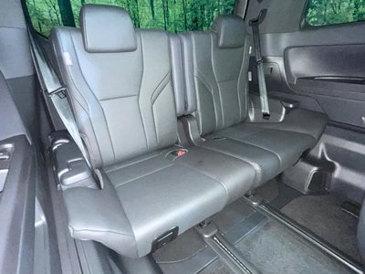 صورة 10 لـ 2025 Toyota ALPHARD