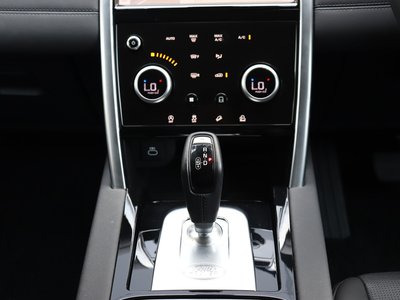 2022 LAND Rover DISCOVERY SPORT photo 15