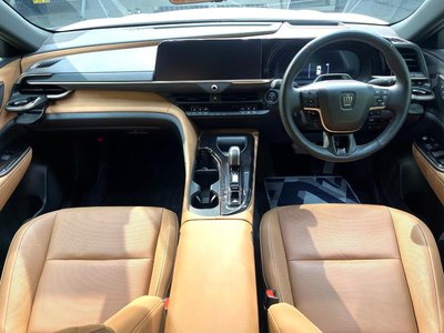 2024 Toyota CROWN SPORT photo 2