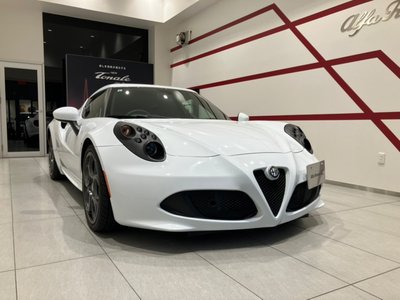 2015 ALFA Romeo 4C — фото 1