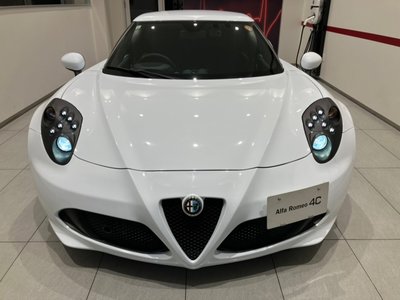 صورة 23 لـ 2015 ALFA Romeo 4C