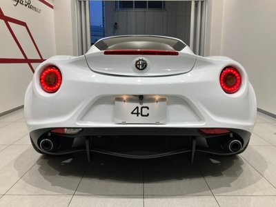 صورة 31 لـ 2015 ALFA Romeo 4C