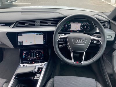 2023 AUDI E-TRON SPORTBACK 照片 12