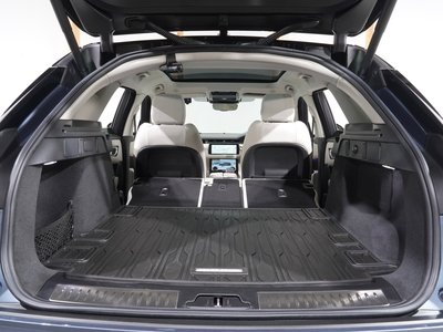 2022 LAND Rover RANGE ROVER VELAR thumbnail 44