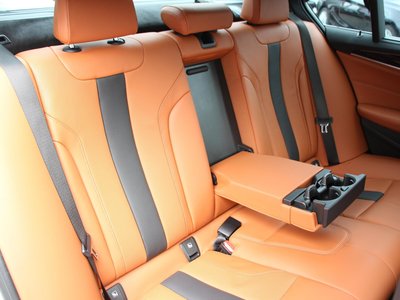 2018 BMW M5 thumbnail 28