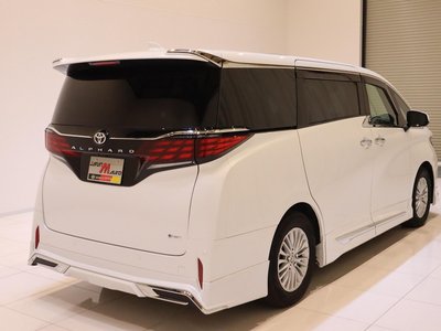 صورة 8 لـ 2025 Toyota ALPHARD