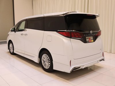صورة 9 لـ 2025 Toyota ALPHARD