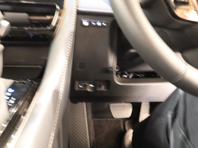 صورة 23 لـ 2025 Toyota ALPHARD