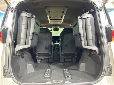 2024 Toyota ALPHARD — фото 11