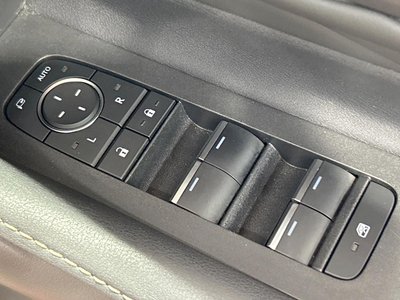 2024 Toyota ALPHARD — фото 40