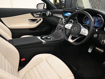 2019 Mercedes-BENZ C-CLASS photo 6
