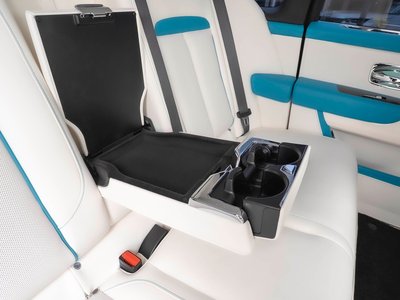 2025 ROLLS-ROYCE CULLINAN — миниатюра 56