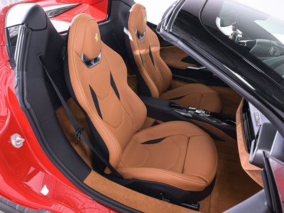 2026 Ferrari 296 GTS 照片 15