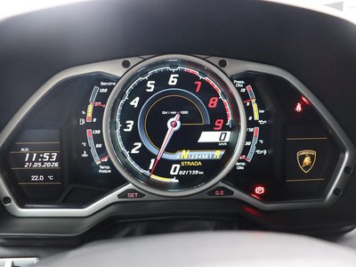صورة 12 لـ 2012 Lamborghini AVENTADOR