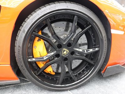 صورة 6 لـ 2012 Lamborghini AVENTADOR