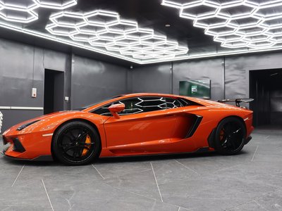 صورة 3 لـ 2012 Lamborghini AVENTADOR