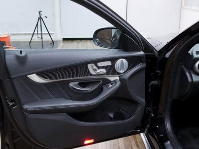 2019 Mercedes-BENZ C-CLASS AMG thumbnail 62
