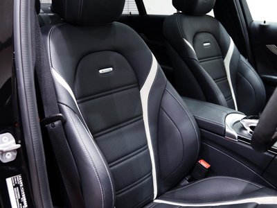 2019 Mercedes-BENZ C-CLASS AMG photo 4